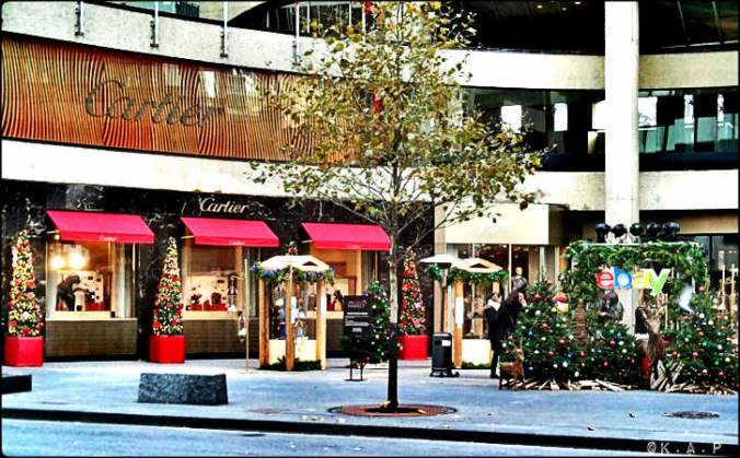 bloor, yorkville, toronto, luxury, high-end, prestigious, luxury stores, tiff, shopping, top of the line