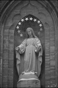 virgin Mary, vierge Marie, old montreal, vieux montreal, basilique notre-dame, notre-dame basilica