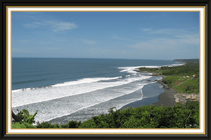 playa las flores, san miguel, el salvador, centro america, central america, beach, playa, black sand beach, surf, pacific, pacifico, olas, waves, beachthursday, photo, togs, photography, es impressive, es impresionante, oriente