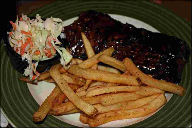 BBQ ribs, meals, ribs, french fries, restaurant, applebees
