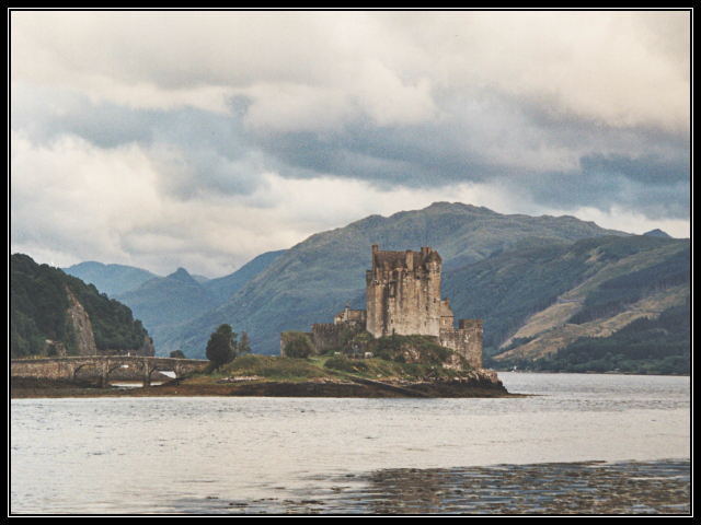 Eilean Donan Castle, Scotland, Castles, Europe, Lakes, travel, photography