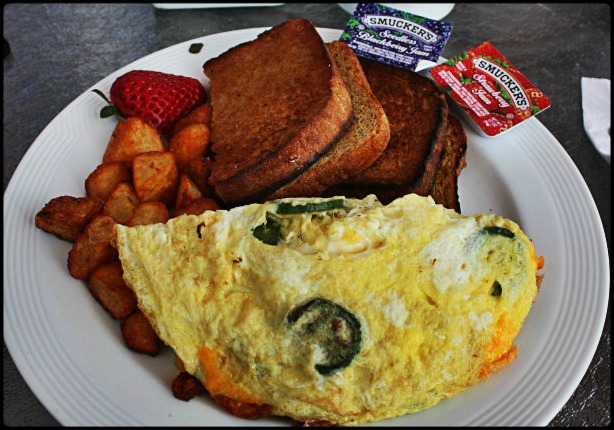 Delicious western omelet which had a kick thanks to the jalapeño pepper!