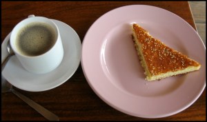 Café del Volcan, coffee, café, quesadilla, cake, El Boqueron National Park, Parque Nacional El Boqueron, San Salvador, El Salvador, park, parque, bosque, forest, hiking, caminata, Centro America, Central America, Travel, Viaje