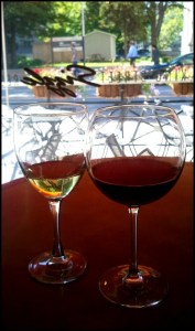 Casa Dea Pinot Noir, Sandbanks White wine, Sizzle Restaurant and bar, Four Points by Sheraton, Kingston, Ontario, hotel, hospitality, travel, SPG, Starwood