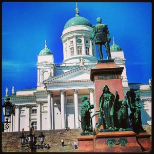 One of the symbols of the Finnish capital is Helsinki Cathedral which overlooks Senate Square. It is a place to recharge batteries!
