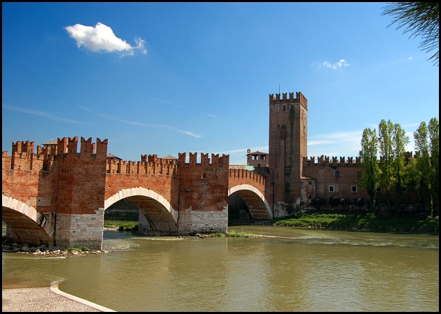 Castel Vecchio, Verona, Italy, travel, photography, view