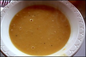 soupe aux pois, pea soup, Cabane à sucre, Constantin Grégoire, sugar shack, St-Esprit, Québec