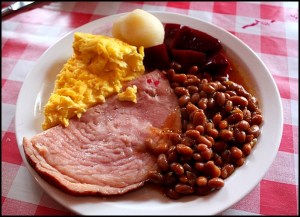 typical plate at Cabane à sucre, Constantin Grégoire, sugar shack, St-Esprit, Québec