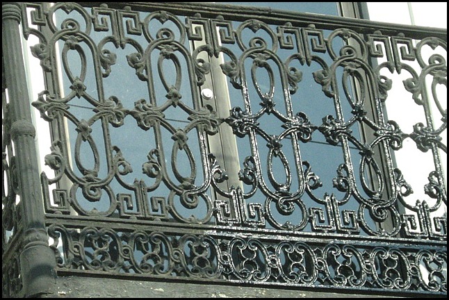 balcony, iron balcony, Ciudad de Guatemala, architecture, Guatemala, travel, photography
