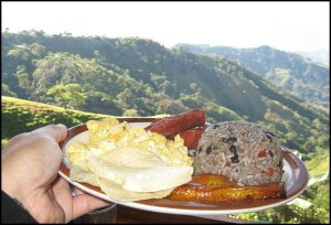 Gallo Pinto, Costa Rica, typical food, comida tipica, Tiquicia, breakfast, desayuno, foodie, food porn, food photos, travel, photography, travellersoul76