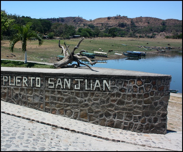 Puerto San Juan, Suchitoto, El Salvador, travel, photography, TS76
