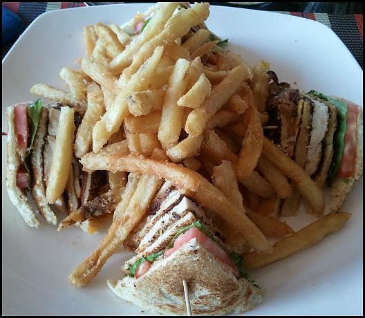 Club Sandwich, foodie, food porn, gourmet food, Parador Resort and Spa, Costa Rica, travel, photography, TS76