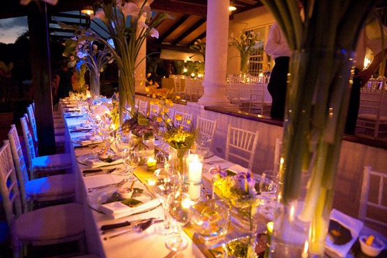 Elegant wedding table setting