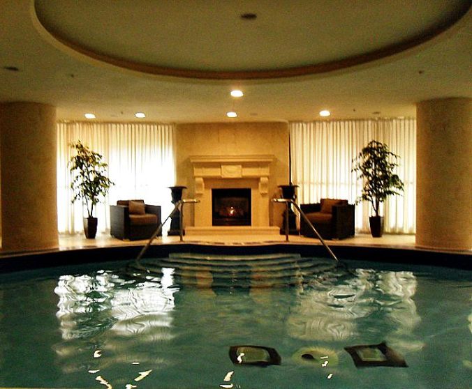 Windsor Arms Hotel, spa, bromine salt, swimming pool, toronto, ontario, Canada, TS76