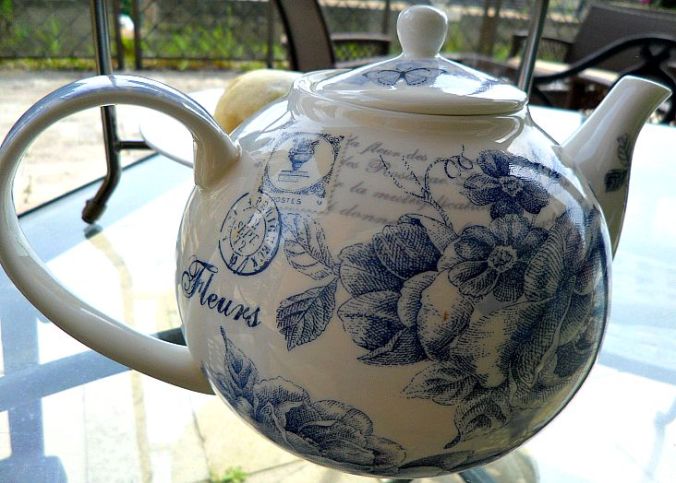 Toronto, Ontario, Windsor Arms, hotel, spa, afternoon tea, terrace, tea pot, photography, TS76