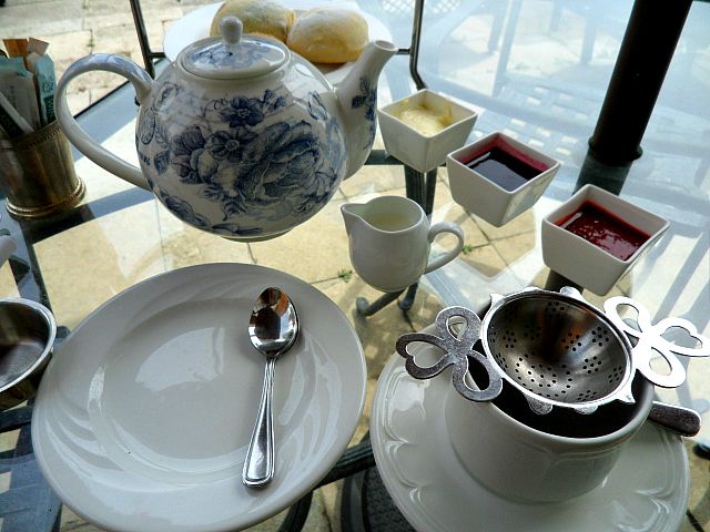 Toronto, Ontario, Windsor Arms, hotel, spa, afternoon tea, terrace, table setting, photography, TS76