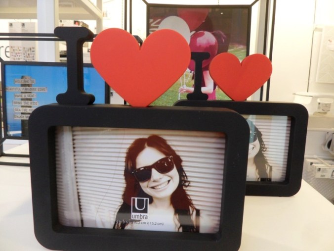 photo frame,  Umbra, concept store, Toronto, Ontario, design, photography, TS76