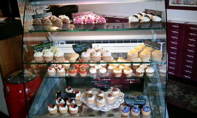 cupcakery, Regensburg, Germany, cupcakes, bakery, coffee shop, travel, photography, TS76