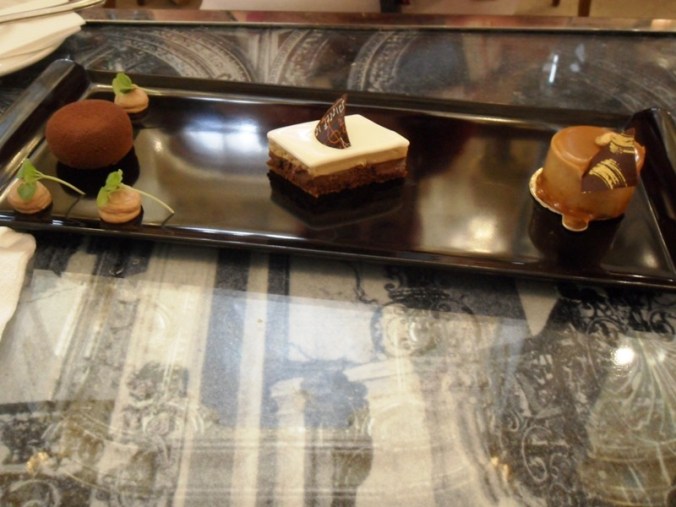 cakes, sweets, dessert, food, food photography, New York Café, Café, Budapest, Hungary, hotel, travel, photography, TS76