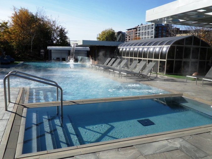 pool, cold pool, outdoor, Bota Bota, Spa, Bota Bota Spa-sur-l'eau, Montreal, Quebec, Canada, wellness, spa travel, travel, photography, TS76