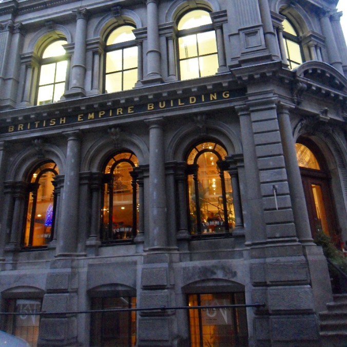 Tommy Café + Apéro, Old Montreal