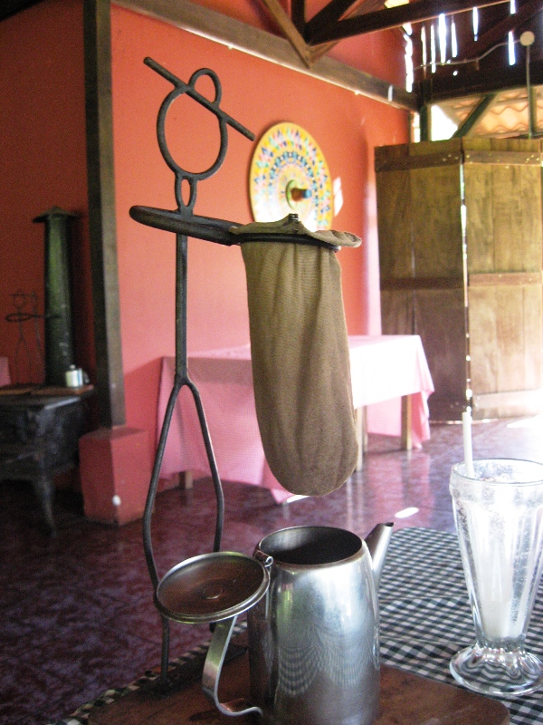 Café chorreado in Costa Rica
