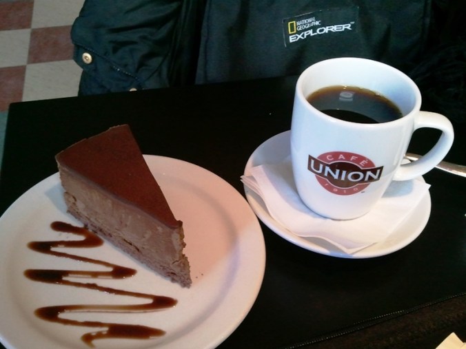 Union Coffee with Chocolate Mousse Cake